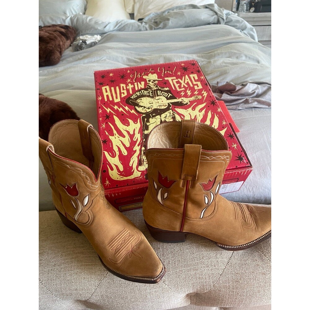 Heritage Boot Women's Cowboy Boots Sz 8 1/2